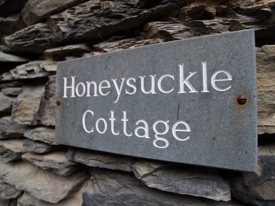 Honeysuckle Cottage, Craig Walk Bowness-on-Windermere Exterior foto